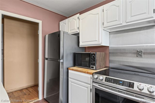 8900 Jefferson Avenue 204, Detroit, MI 48214