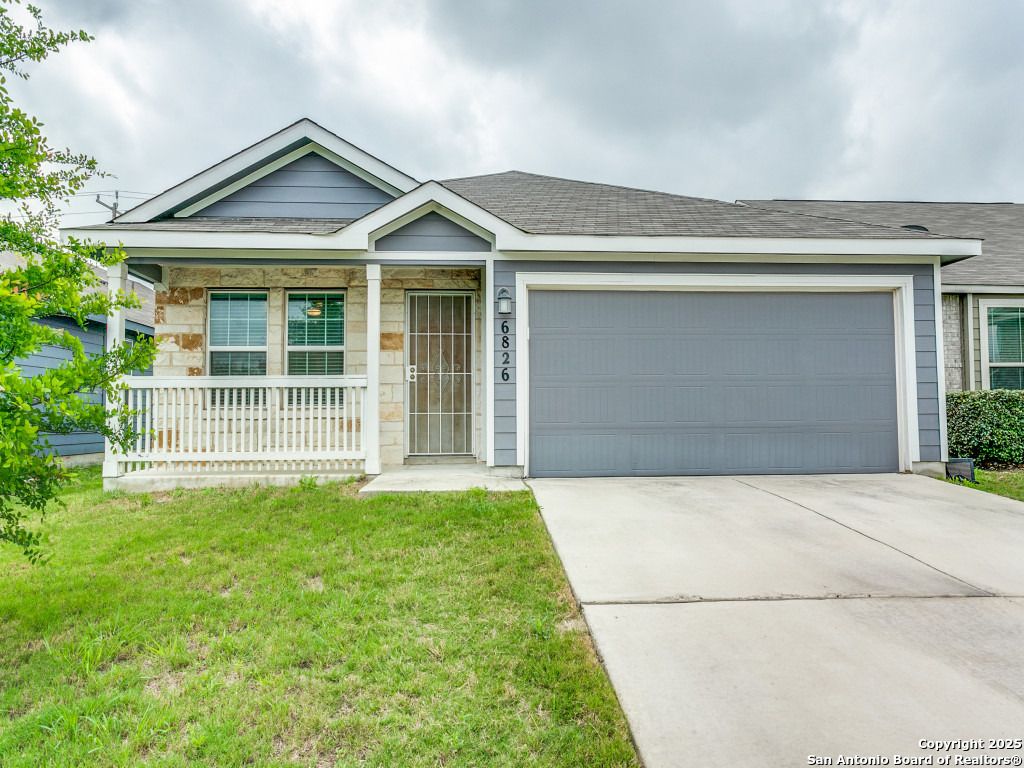 6826 Hibiscus Falls, San Antonio, TX 78218