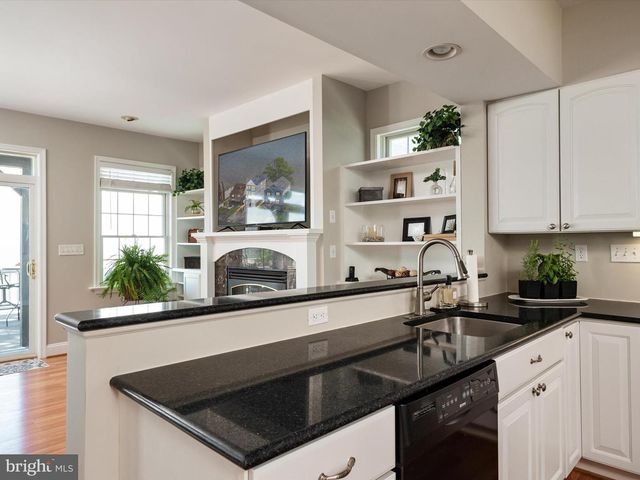 9003 CHESAPEAKE AVE, Baltimore, MD 21219