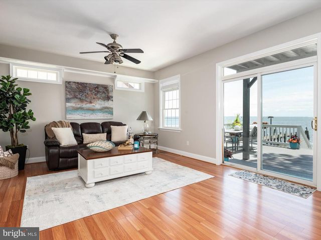 9003 CHESAPEAKE AVE, Baltimore, MD 21219