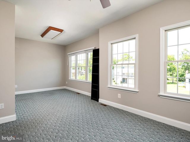 9003 CHESAPEAKE AVE, Baltimore, MD 21219