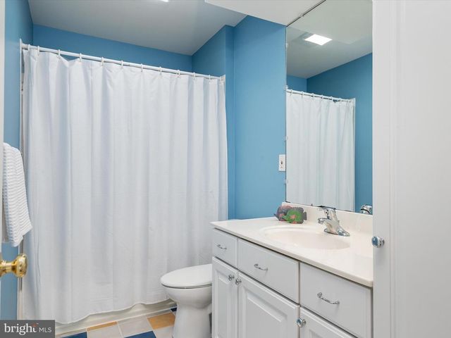 9003 CHESAPEAKE AVE, Baltimore, MD 21219