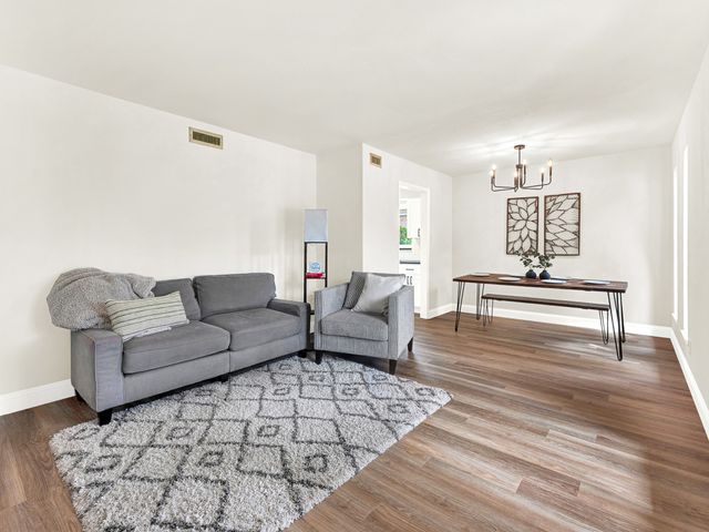 914 Prestwick Lane, Richardson, TX 75080