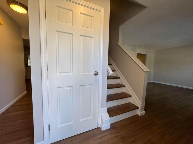 361 Saint Thomas Drive, Westerville, OH 43081