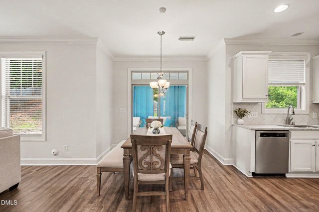 108 Aldenwood Place, Apex, NC 27539