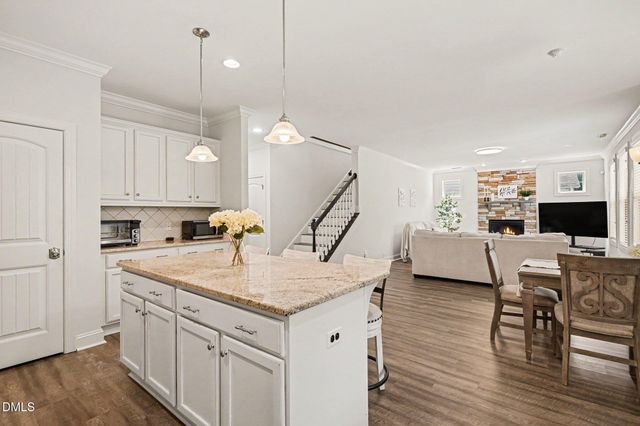 108 Aldenwood Place, Apex, NC 27539