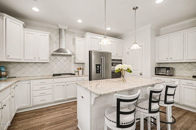 108 Aldenwood Place, Apex, NC 27539