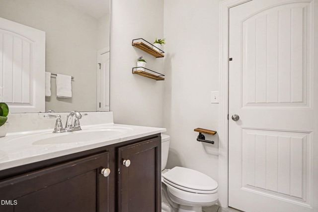 108 Aldenwood Place, Apex, NC 27539