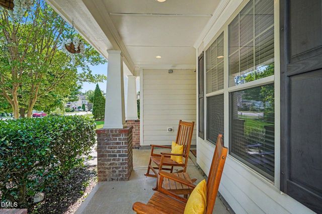 108 Aldenwood Place, Apex, NC 27539
