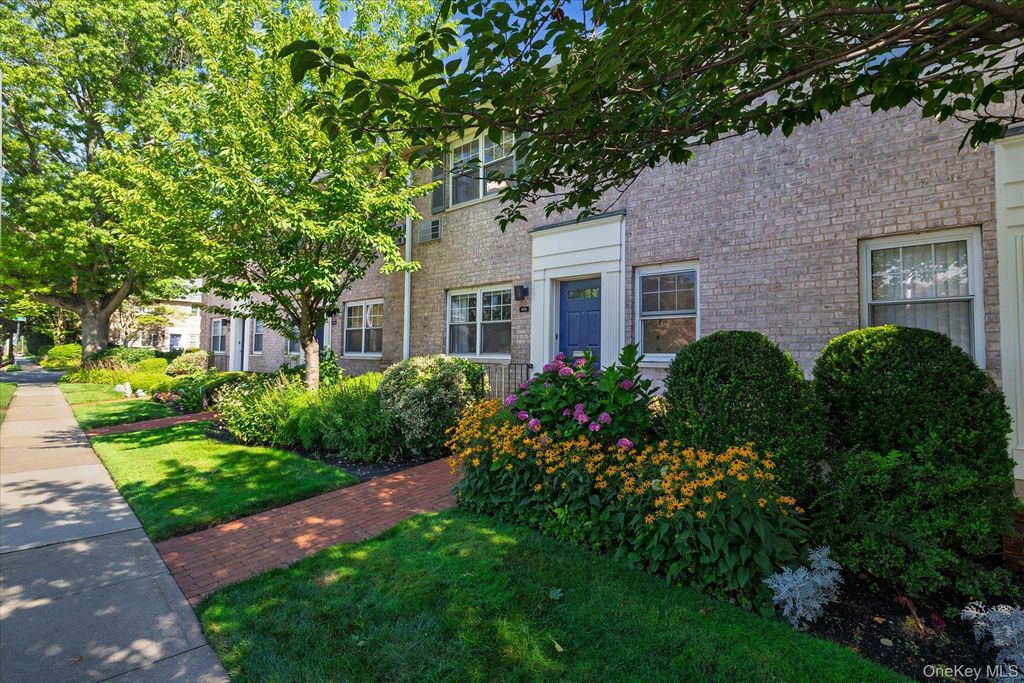 411 Merrick Road A, Rockville Centre, NY 11570 — photo 3