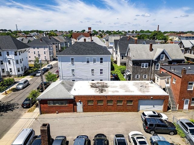 272 Sawyer St, New Bedford, MA 02746