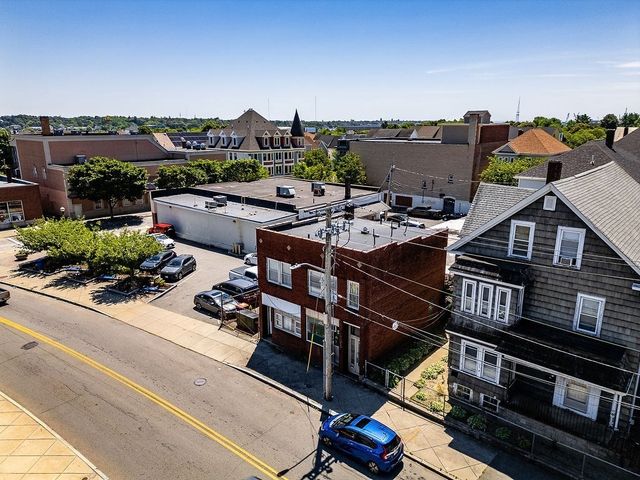 272 Sawyer St, New Bedford, MA 02746