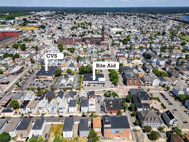 272 Sawyer St, New Bedford, MA 02746