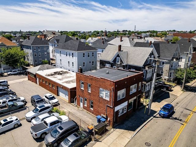 272 Sawyer St, New Bedford, MA 02746