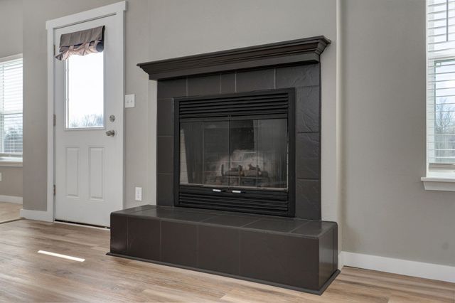 2782 W Lasalle Street, Springfield, MO 65807