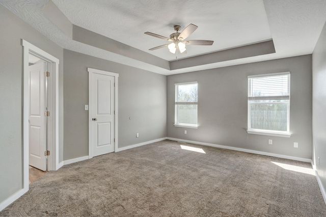 2782 W Lasalle Street, Springfield, MO 65807