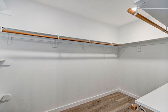 2782 W Lasalle Street, Springfield, MO 65807