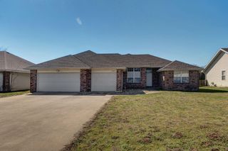 2782 W Lasalle Street, Springfield, MO 65807