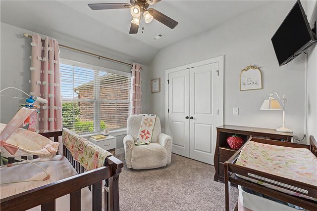1010 Trailwood Street, Tontitown, AR 72762