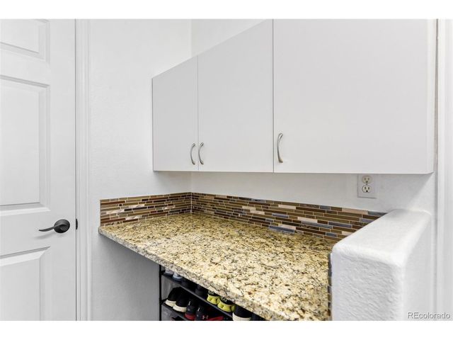 1011 S Valentia St 81, Denver, CO 80247