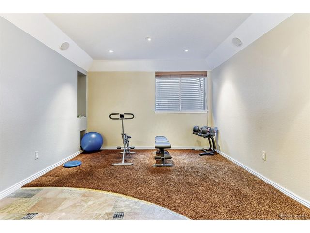 1011 S Valentia St 81, Denver, CO 80247