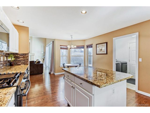 1011 S Valentia St 81, Denver, CO 80247