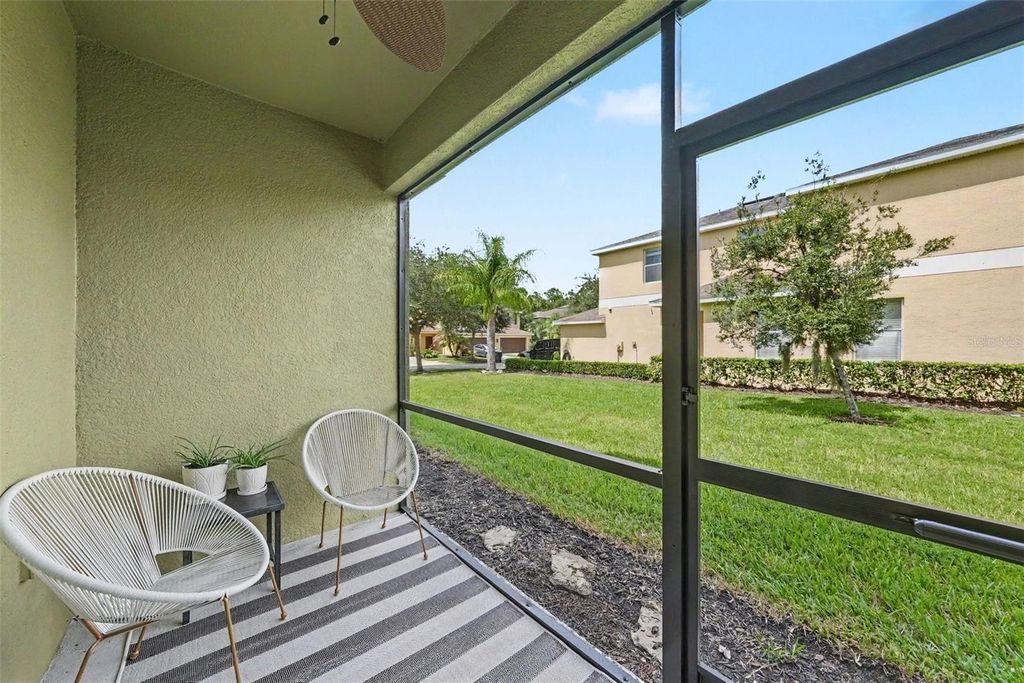 Image 26 of property listing at 8604 FIDDLELEAF COURT, Tampa, FL 33647