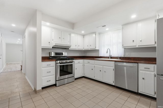 5613 Lionel Drive, Fort Wayne, IN 46815