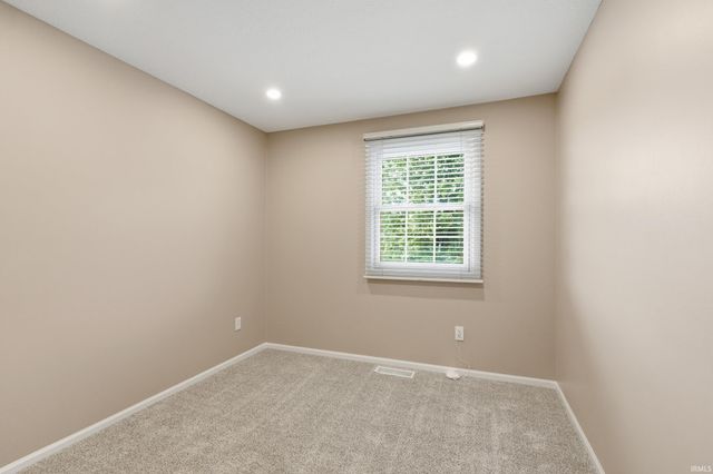 5613 Lionel Drive, Fort Wayne, IN 46815