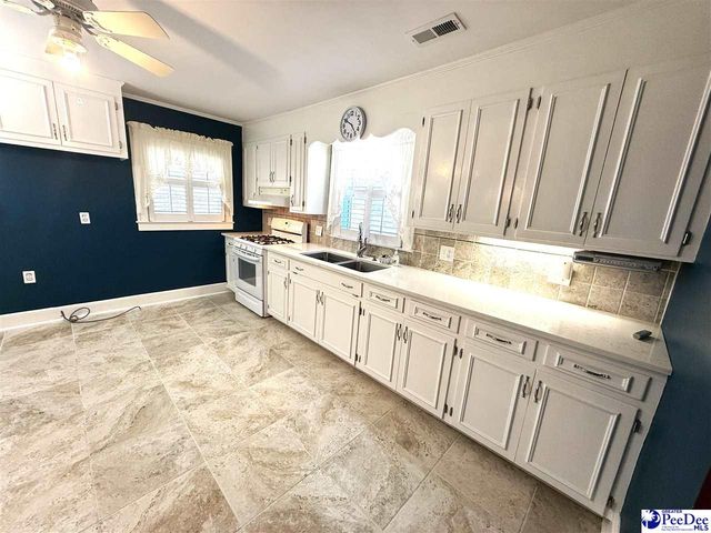 217 Smith Street, Lake City, SC 29560