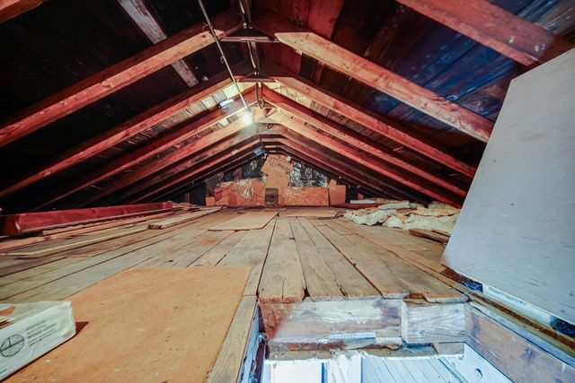 204 S Colorado Street, Hobart, IN 46342