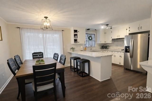 1130 27th Avenue NE, Hickory, NC 28601