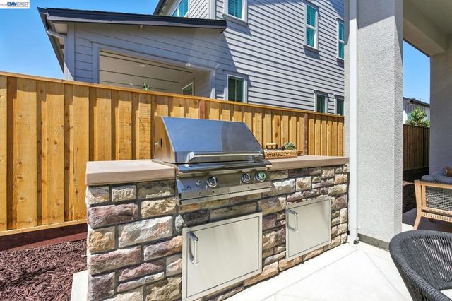 4237 Langley Road, Dublin, CA 94568