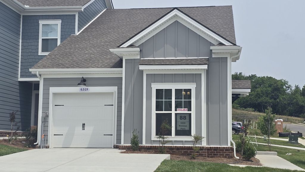 6209 Kenwyn Pass, Smyrna, TN 37167