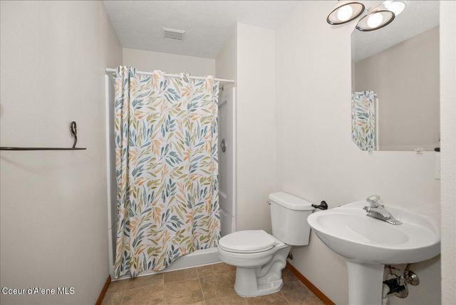 924 N Homestead Dr, Liberty Lake, WA 99019