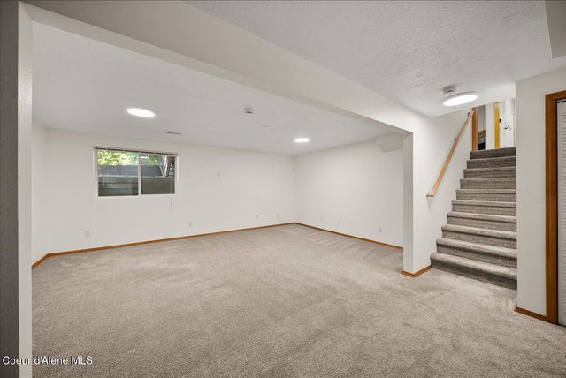 924 N Homestead Dr, Liberty Lake, WA 99019