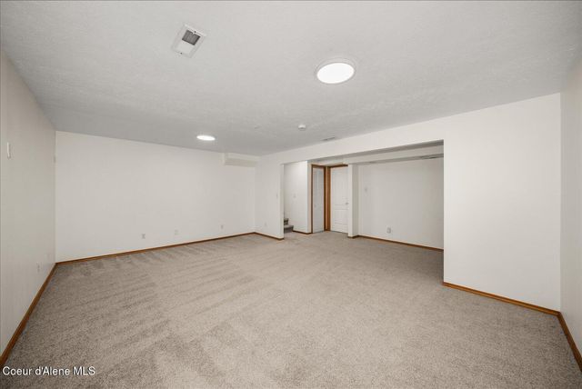 924 N Homestead Dr, Liberty Lake, WA 99019