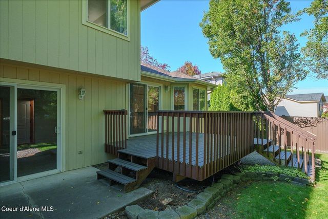 924 N Homestead Dr, Liberty Lake, WA 99019