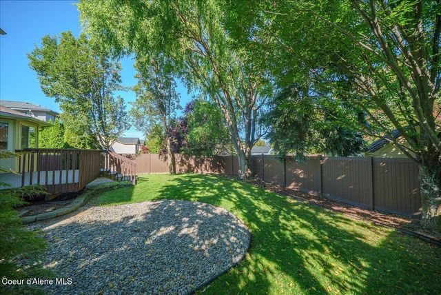 924 N Homestead Dr, Liberty Lake, WA 99019
