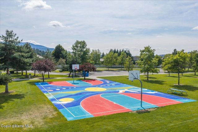 924 N Homestead Dr, Liberty Lake, WA 99019