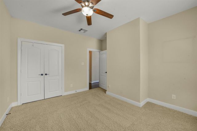110 N Victoriana Circle, The Woodlands, TX 77389