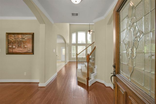 110 N Victoriana Circle, The Woodlands, TX 77389