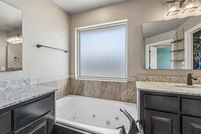 4808 Wister Lane, Edmond, OK 73025