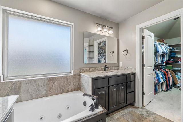 4808 Wister Lane, Edmond, OK 73025