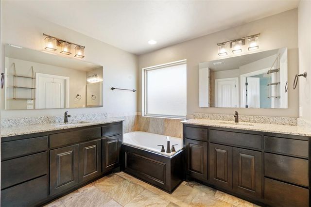 4808 Wister Lane, Edmond, OK 73025