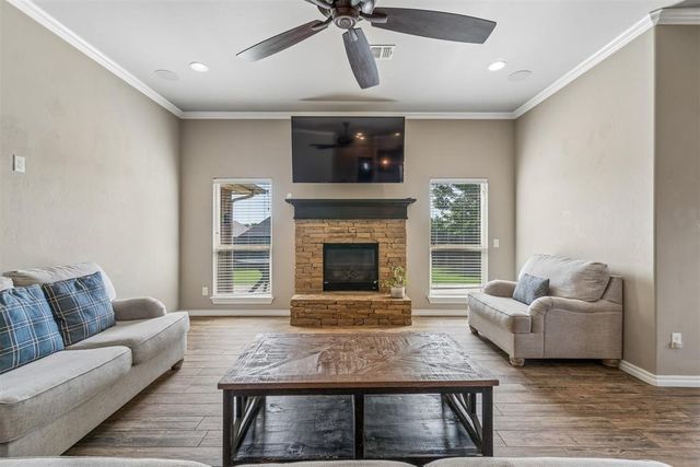 4808 Wister Lane, Edmond, OK 73025