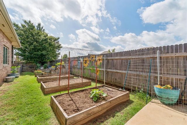 4808 Wister Lane, Edmond, OK 73025