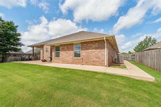 4808 Wister Lane, Edmond, OK 73025
