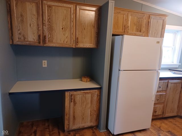 15566 S 8th Street, Clinton, IN 47842