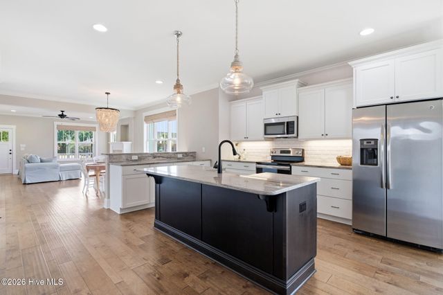 8701 Maple Ash Trail NE, Leland, NC 28451